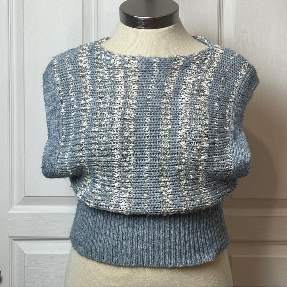 Sleeveless Slouchy Scandi Girl 90s Knit Top